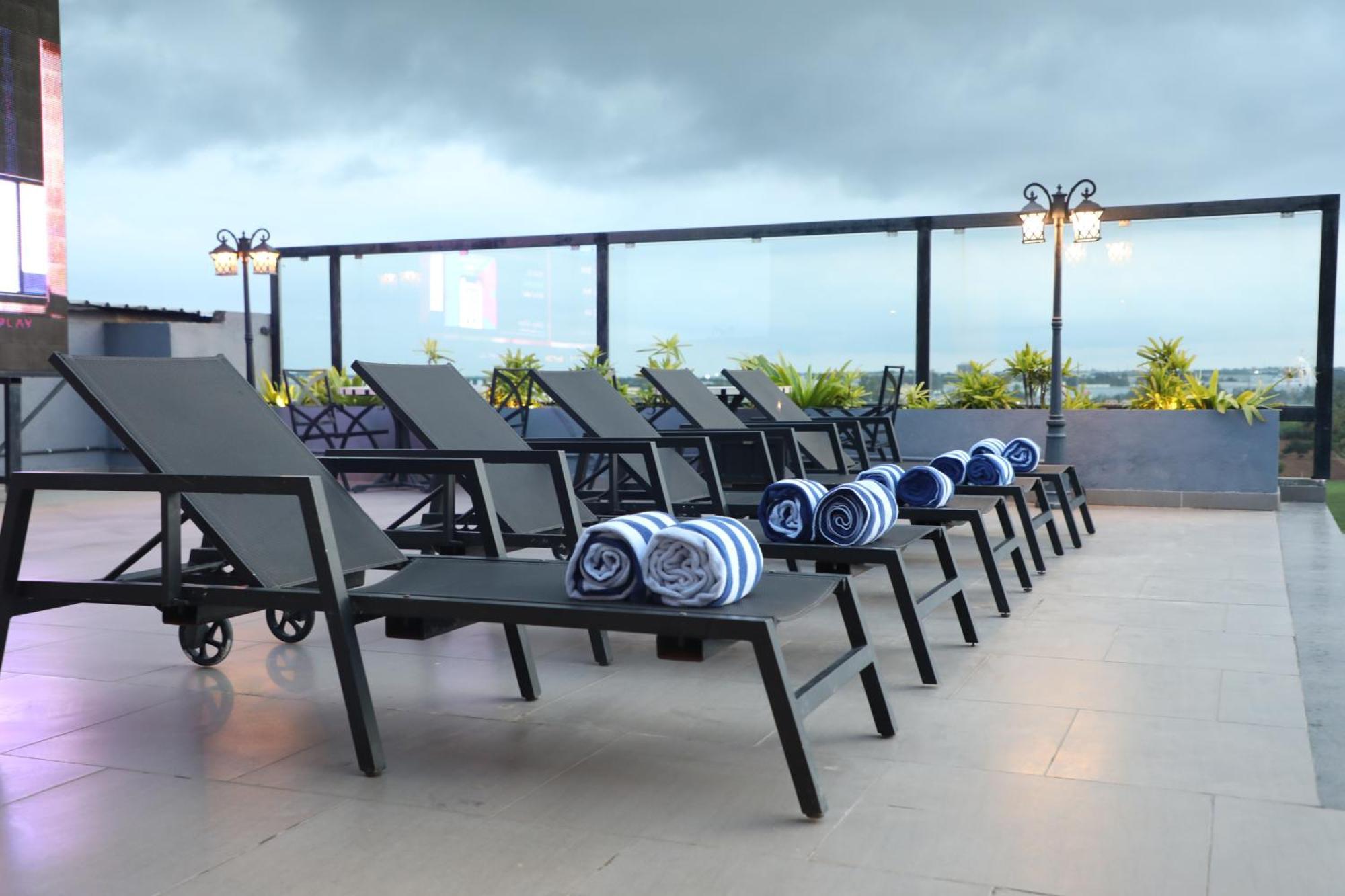 The Elite Narasapura, A Member Of Radisson Individuals Hotel Exterior photo
