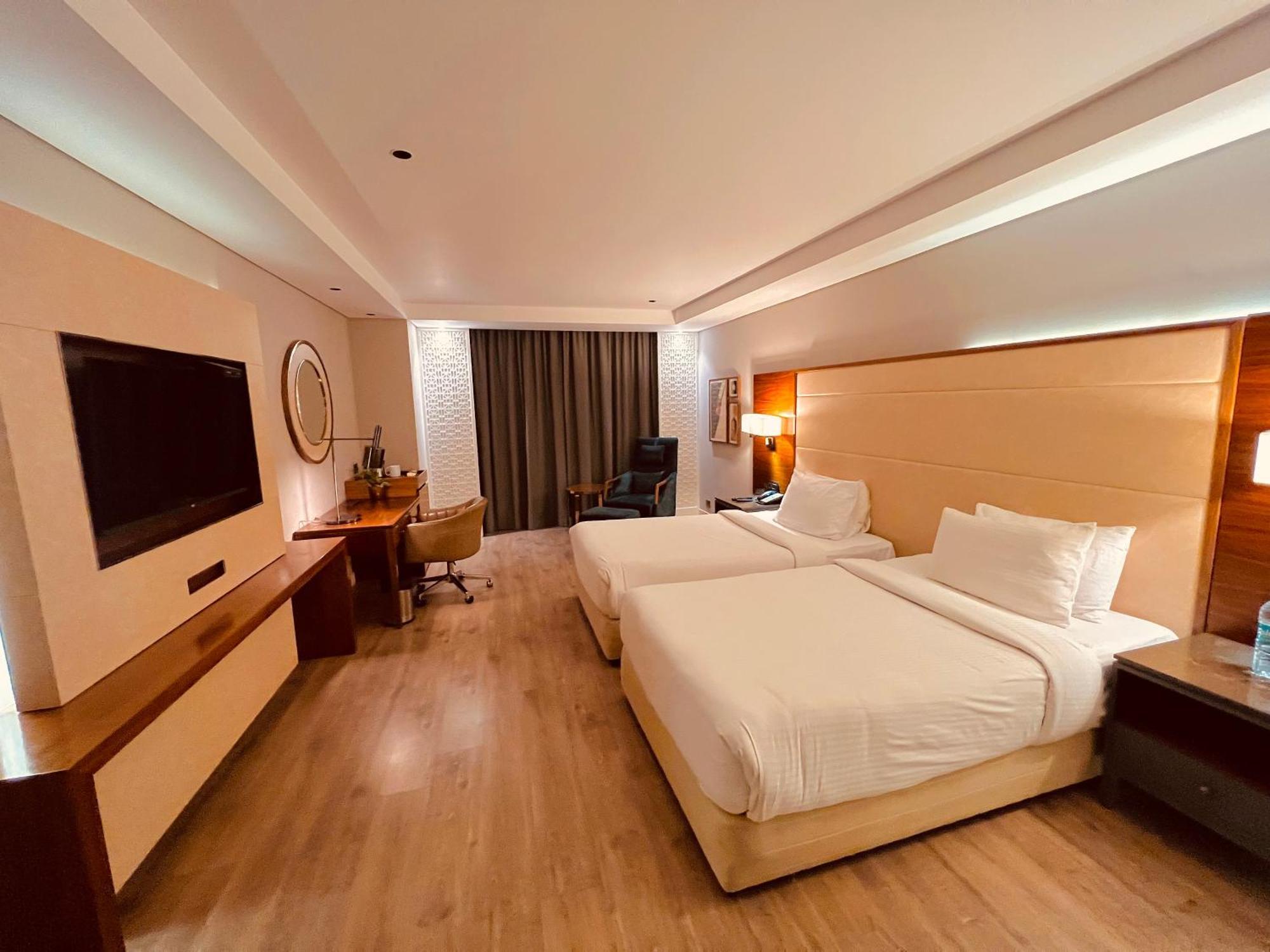 The Elite Narasapura, A Member Of Radisson Individuals Hotel Exterior photo